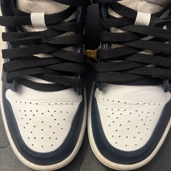 Air Jordan 1 Men’s Black, Navy and White Mid-Top Sneakers - Picture 8 of 8